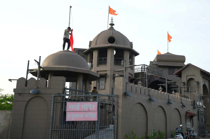 Sri Shirdi Sai Mandir, Surat, Gujarat - Vushii.com Sri Shirdi Sai Mandir, Surat, Gujarat - Vushii.com